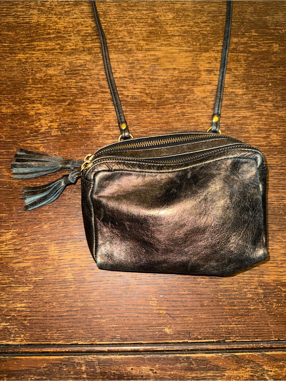 EUC Topshop bronze metallic leather small crossbody bag.Two zipper compartments